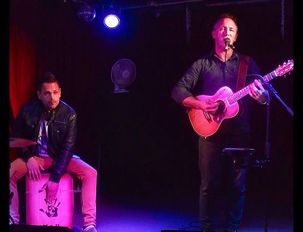 Adam James Acoustic Duo Perth - Singers Musicians - Cover Band