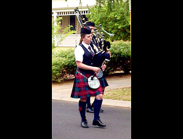 Perth Bag Piper - Bagpipes Player - Roving Musician - Scottish