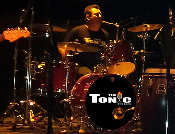 Tonic Cover Band - Musicians Entertainers Perth - Singers